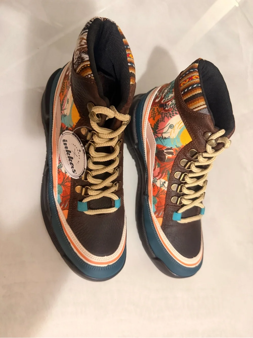 NWT Inkkas Silvan Trekk Boot Women’s 9 EU40 Multicolor Hiking